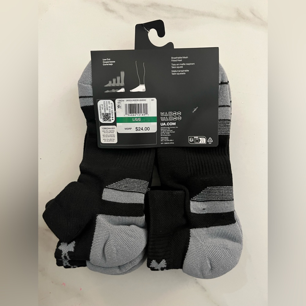 Under Armour Black & Gray Athletic ankle Socks - 6 Pack - Picture 2 of 5